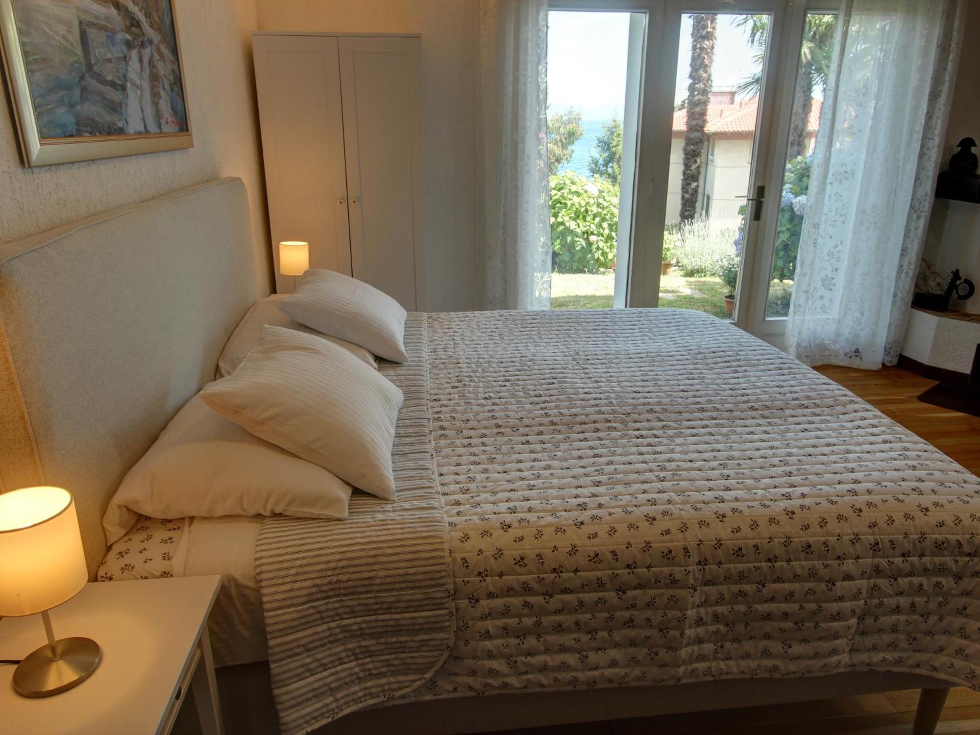 Premium Apartments Punta Kolova Opatija Room photo